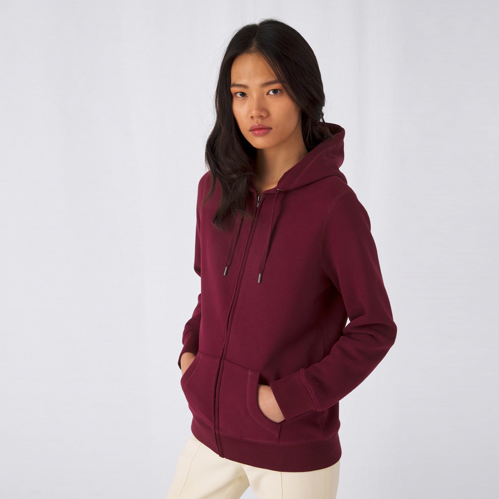 Queen Hooded Zip
