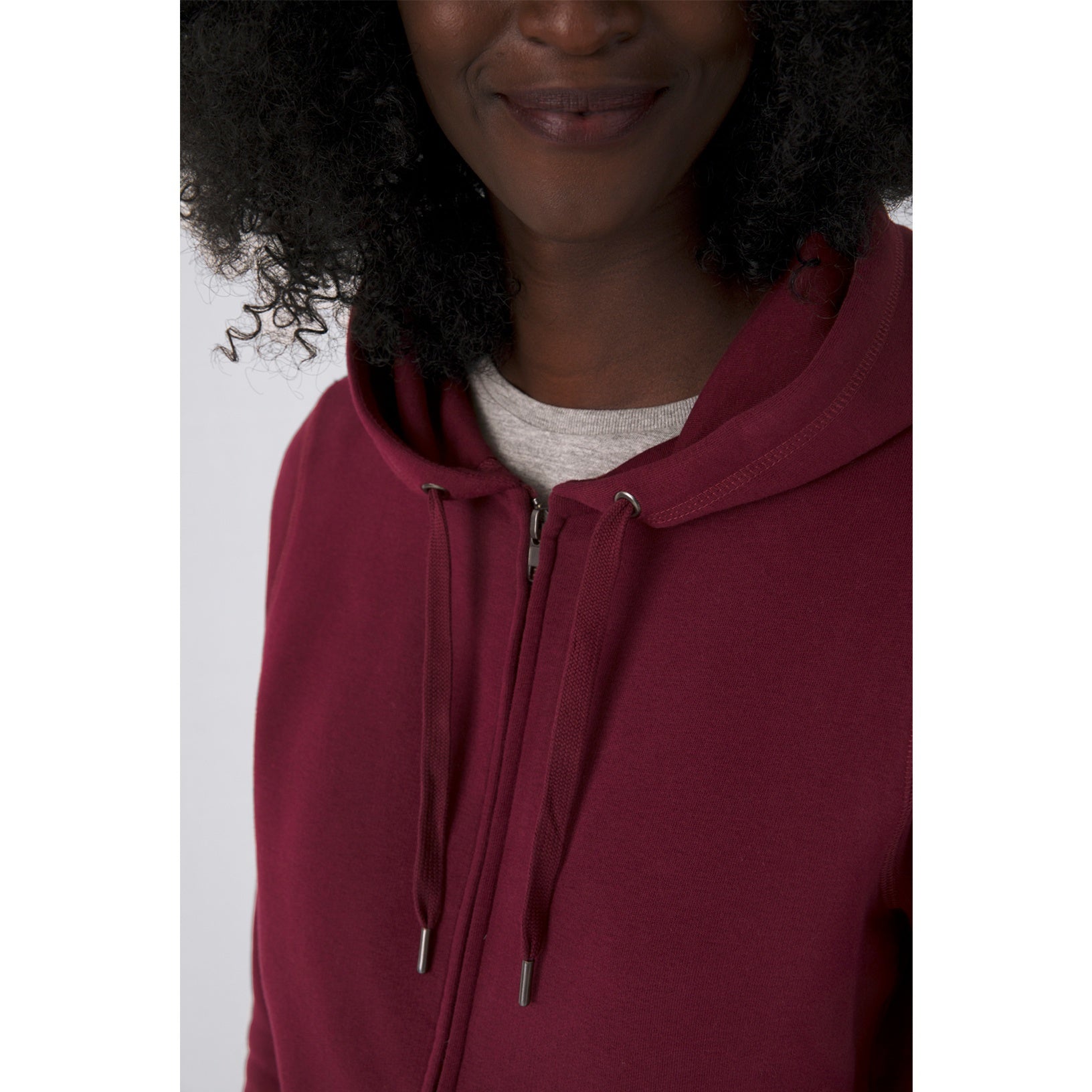 Queen Hooded Zip